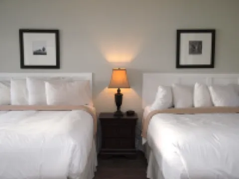 Sands on Golden Lake