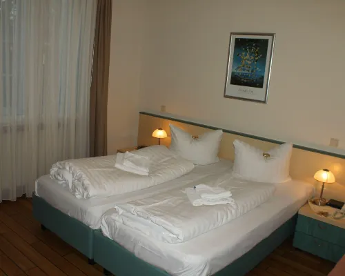 Land Gut Hotel Weisser Schwan Hotels in Zossen
