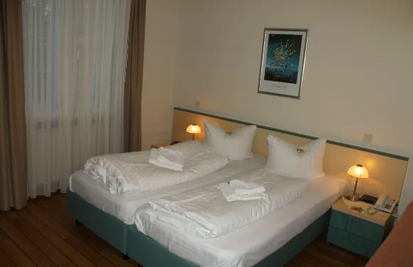 蘭格古特維薩施萬酒店