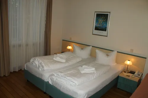 Land Gut Hotel Weisser Schwan Hotel di Motzen