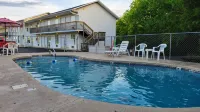 Autumn Creek Branson Hotels in Sunset Cove Township