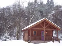 New River Trail Cabins Hotel di Galax