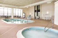 聖路易斯機場德魯裡套房飯店 米德蘭住宿飯店