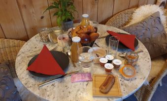 Domaine du Haut Jardin Hôtel & Chalets Spa Privé