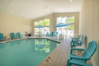 Somerset Inn & Suites - Pools