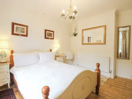 Moonriver Ironbridge Отели в г. Лейтон энд Итон Константин