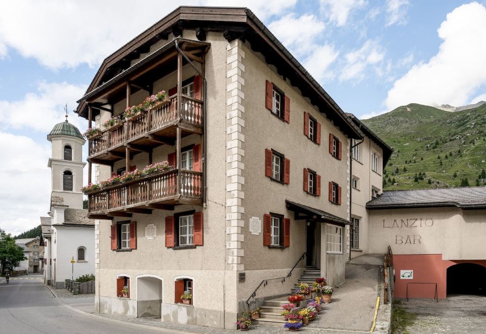 hotel overview picture