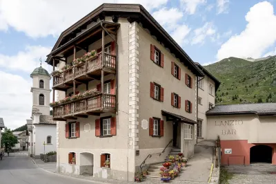Hotel Post Hotels in der Nähe von Atelier Segantini