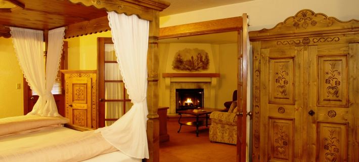 Enzian Inn Hotels in Chelan County