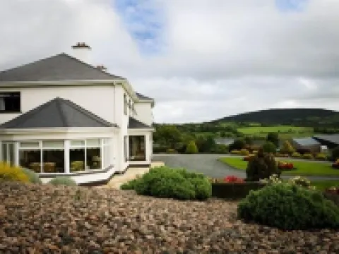 拱門家庭旅館 卡文酒店