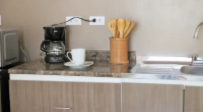 Cedar Cats Short Stay Apartments - Adults Only Hotels in San Pedro