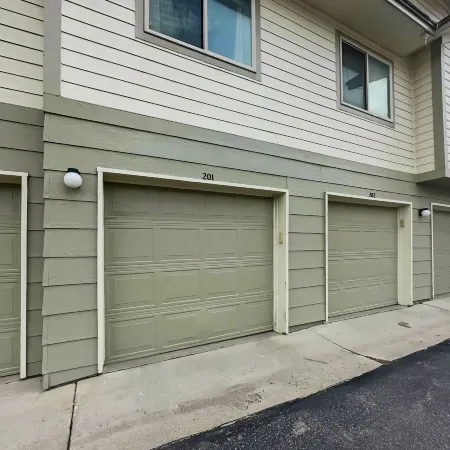 201 Point Drive Condo