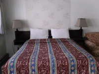 Canyon Alpine Motel - balcony