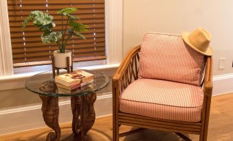 La Pensione Inn - Adult Exclusive