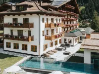 Hotel Tauernhof Hotels in Sankt Johann im Pongau