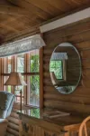 Canyon Wren by RedAwning Hotels in Coconino County
