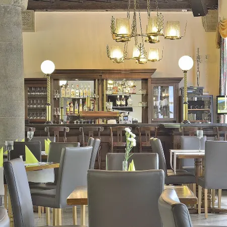 Land- Und Golfhotel Alte Fliegerschule