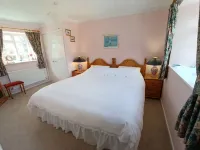 Magpie Cottage