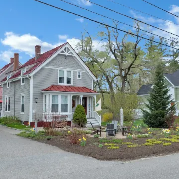 James Place Inn Bed and Breakfast