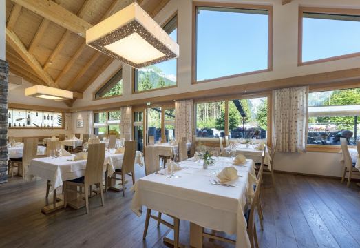 알펜리조트 실내 수영장