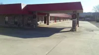 Paris Inn and Suites