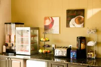 Saxony Motel Hotels in Chatham