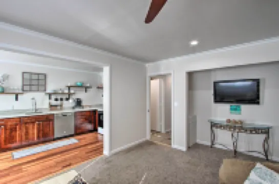 편리한 부리언 휴가지: Dtwn Sea까지 12미일!