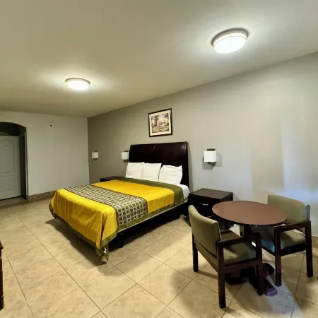 Texas Inn and Suites Edinburg