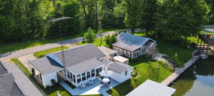 Waterfront Lakeview Cottage w/ Dock & Lift! Hotels in Logan County