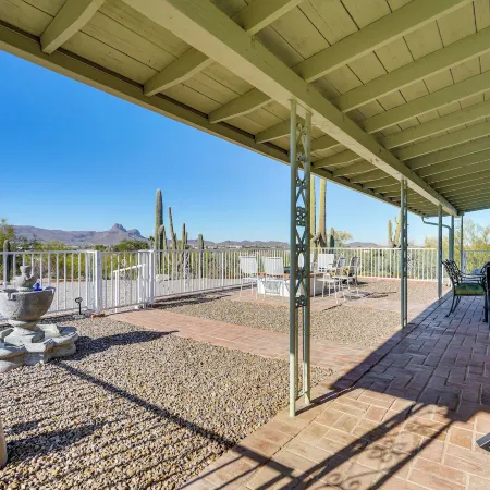 Classy Tucson Escape w/ Fire Pit on 5 Acres!