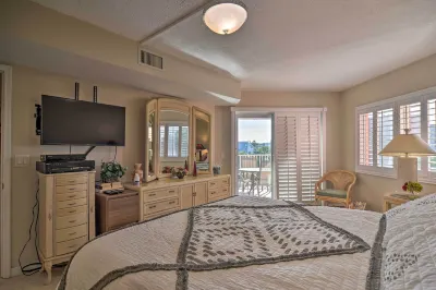 Beachfront Indian Shores Condo - Pool and Hot Tub!