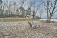 Mason Cabin w/ Private Dock on Marengo Lake! - 3-stjärniga