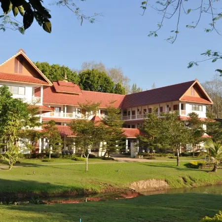 Suan Bua Hotel & Resort