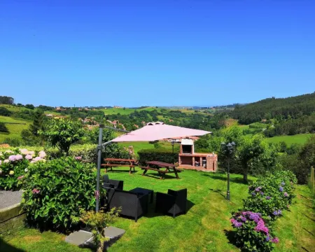 Apartamentos Corona Hotéis em Comillas