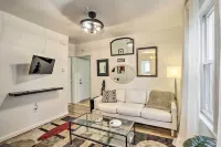 Hartford Vacation Rental - Close to Downtown!