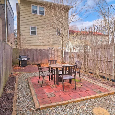 Cozy Lambertville Abode in the Heart of Downtown!