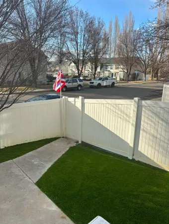 Hawaiian Sunshine 1-bedroom house in welcoming Provo with AC, WiFi