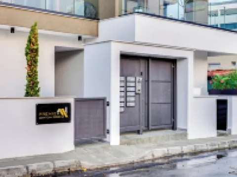 桑德斯市中心高級 - 整棟建築