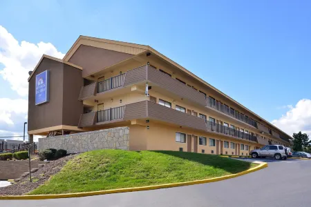 Americas Best Value Inn-Pittsburgh Airport