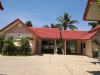 Banmai Resort Hotels in Ang Thong