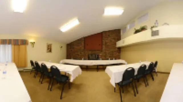 Howard Johnson by Wyndham Billings