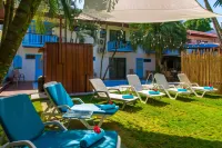 Club Ibiza - Party Hotel & Beach Club - شاطئ