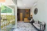 Fazza Homes Hotels in Jambangan