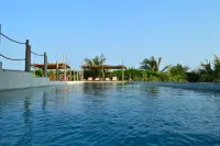 La Maison Bleue Lome - Ocean View