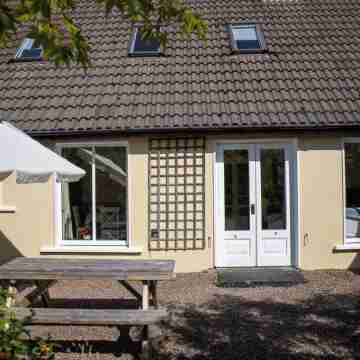 Rusheens Cottage. Charming comfortable cottage with sauna in peaceful valley. Hotel Exterior