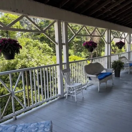 Victorian House by the Sea- Summer 2026 Availability
