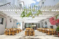 Melissa Gold Coast Hotels in Ormilia
