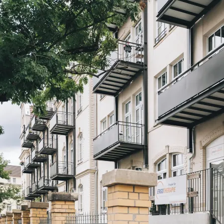 Oasis Appart - Wohnen in Dresden - Netflix - Tiefgarage - Dachterrasse