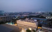 Effotel by Sayaji Navi Mumbai Hotels near Panvel Railway Station