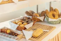 Arte Hotel - Desayuno